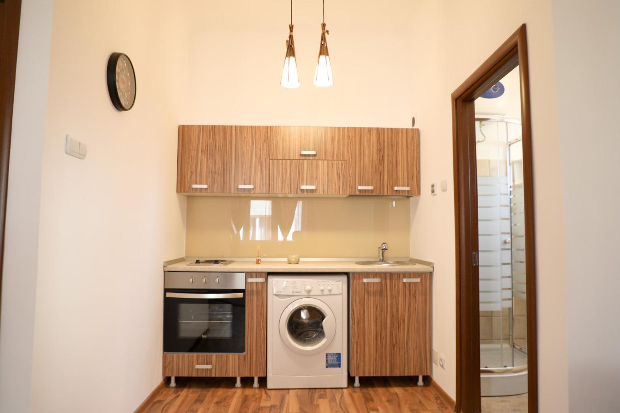 Ultracentral Apartament With Balcony - Old Town Bucarest Extérieur photo